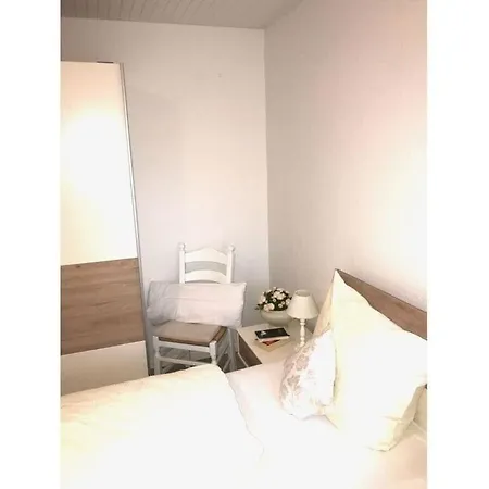 Eibe Eg Comfortable بيت للعطل *